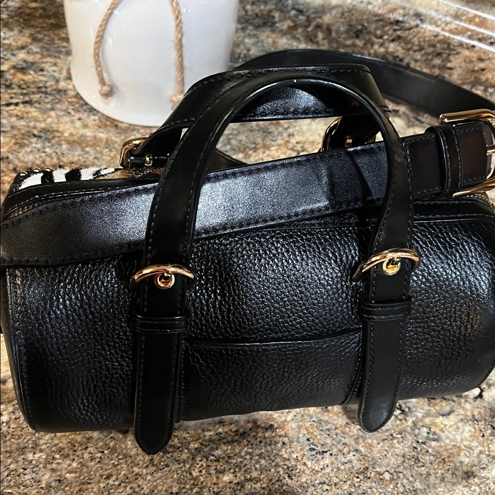 Michael Kors EUC Stanton Medium East West Leather Barrel Messenger Black Multi - Picture 8 of 12